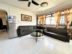 tampines-street-33 photo thumbnail #1